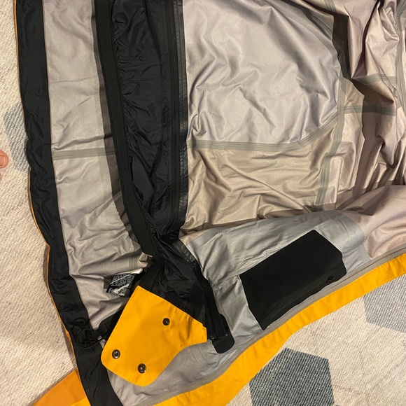 Westcomb Revanant Jacket - Picture 5 of 9